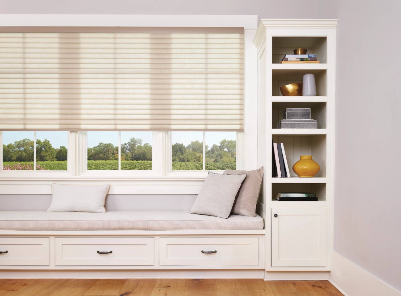 Hunter Douglas Custom Sonnette® Roller Shades near Kennebunk, Maine (ME)