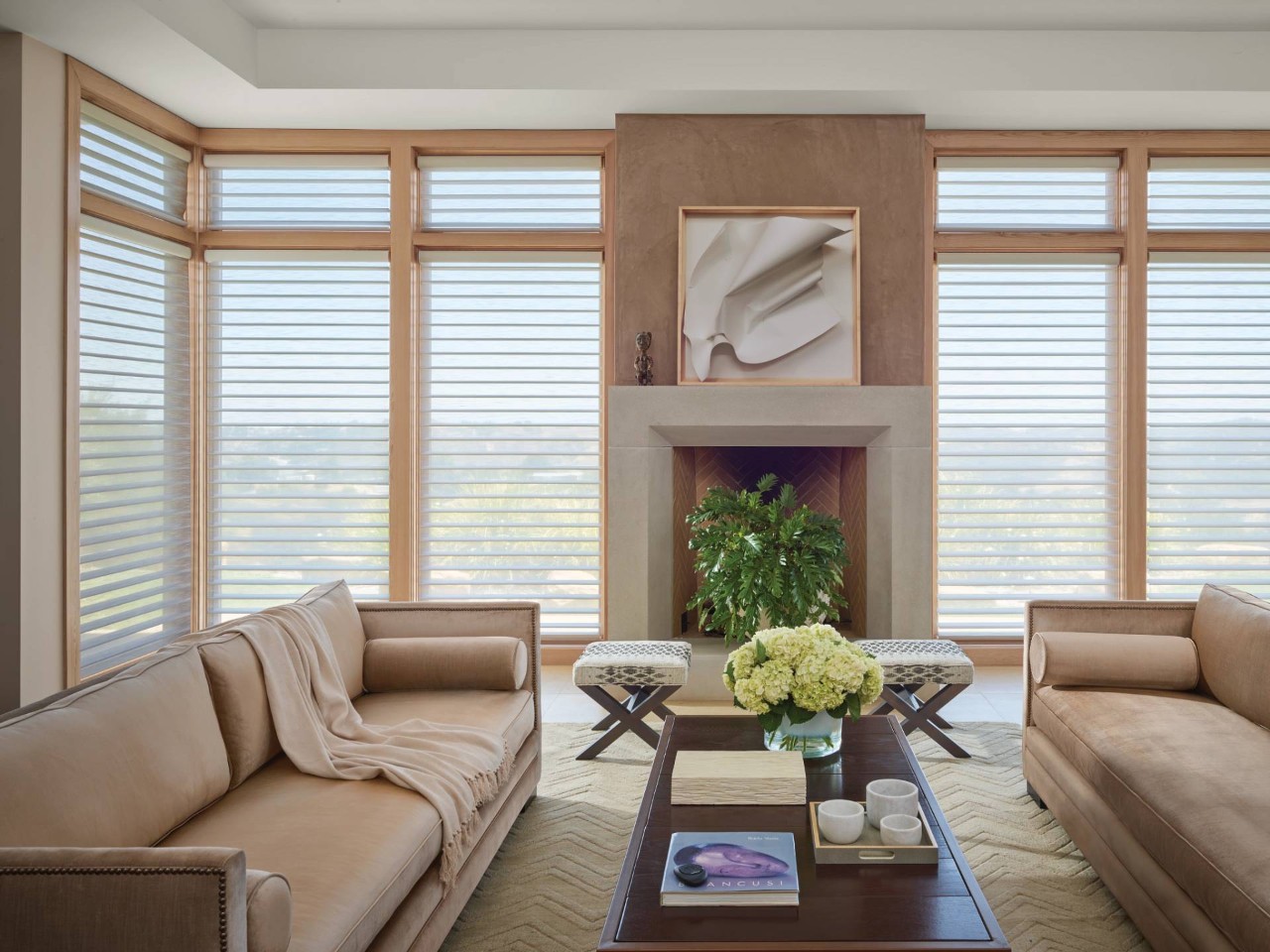 Hunter Douglas PowerView® Automation on a window treatment near Kennebunk, Maine (ME)